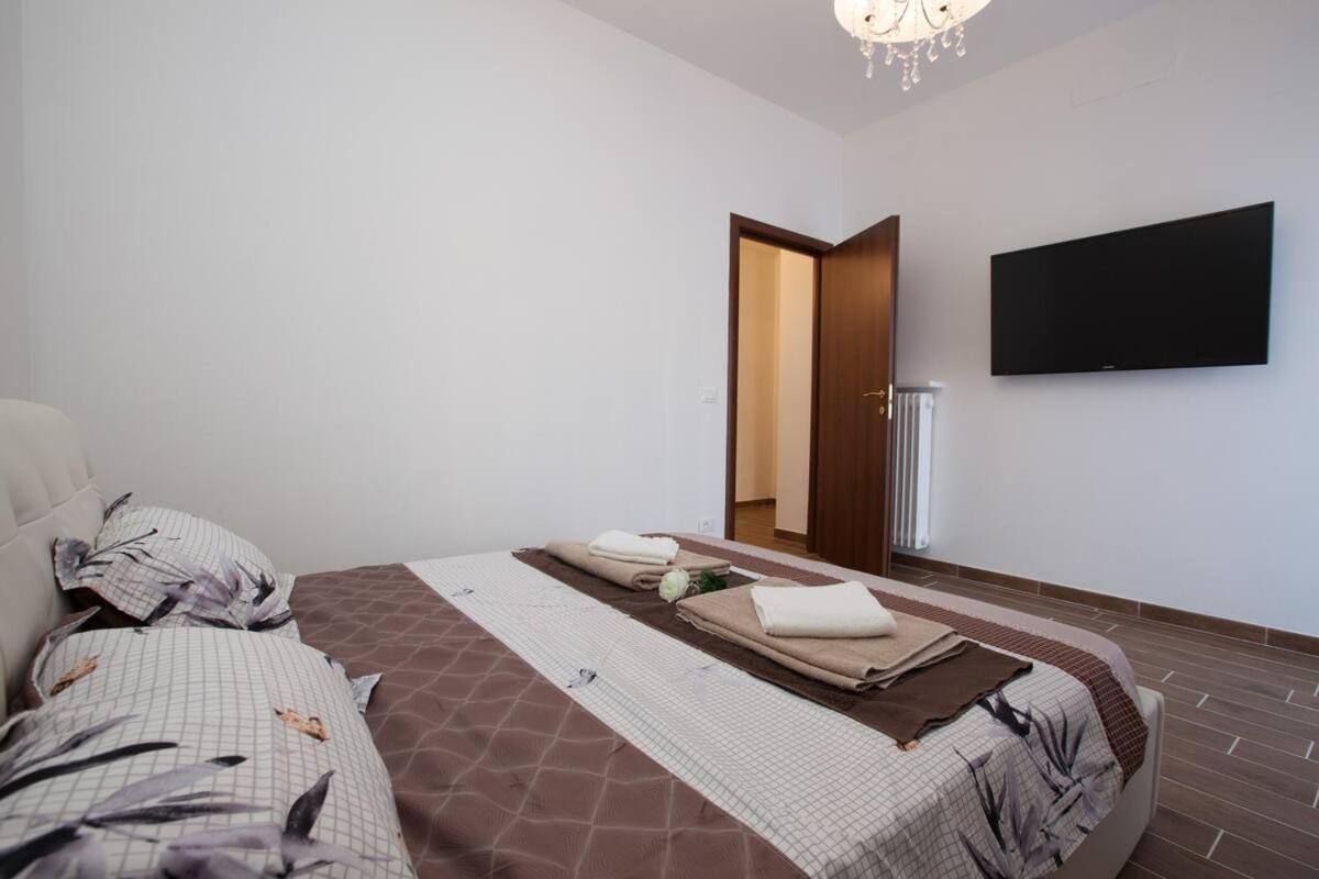 Appartamento Residenza Alexander Luxury 1 Verona Esterno foto
